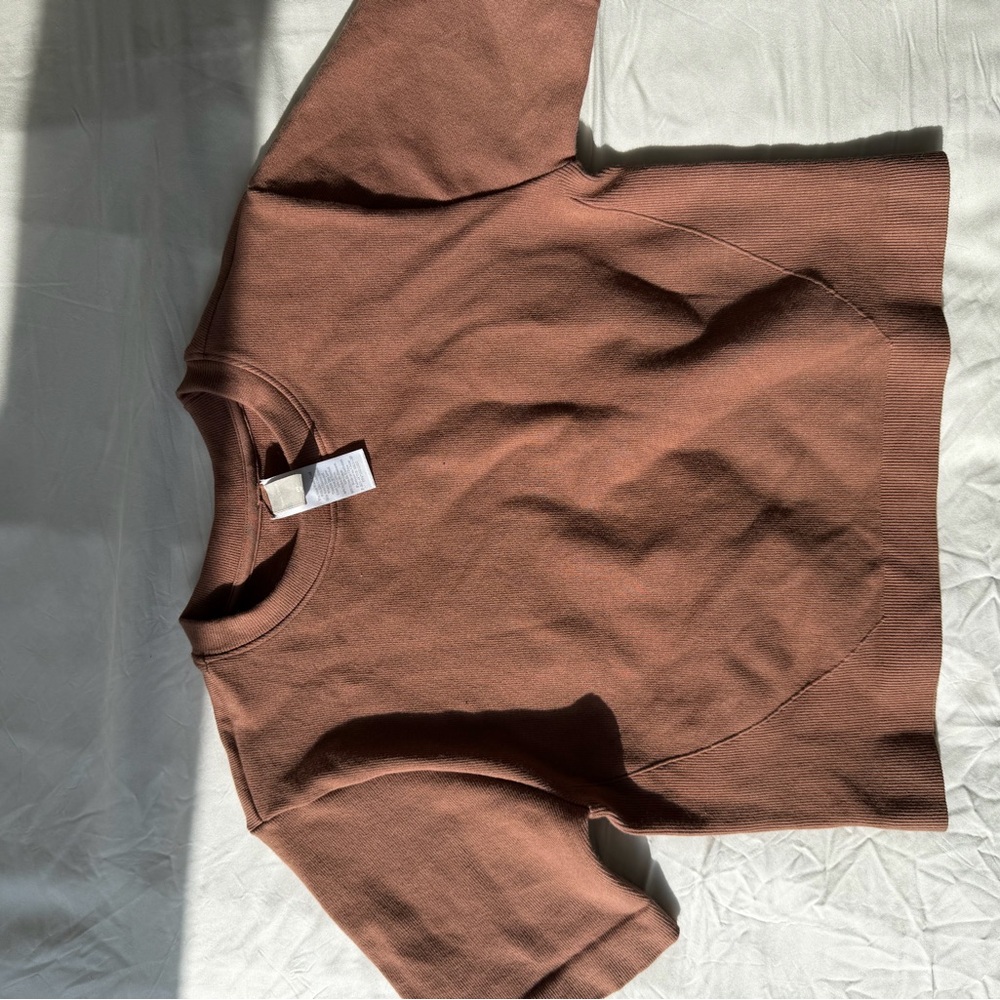 NEW Everlane ribbed cropped workout top - Picture 2 of 11
